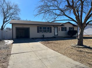 11021 Harney St, Omaha, NE 68154