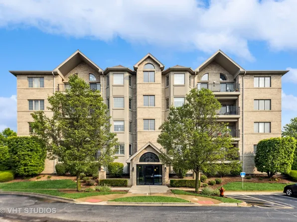 8505 Woodward Ave Unit 204, Woodridge, IL 60517