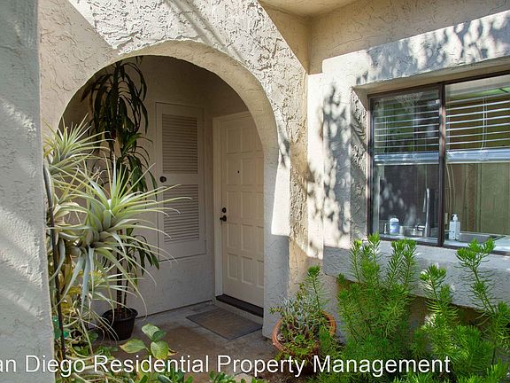 3rd image of 17740 Valle De Lobo Dr