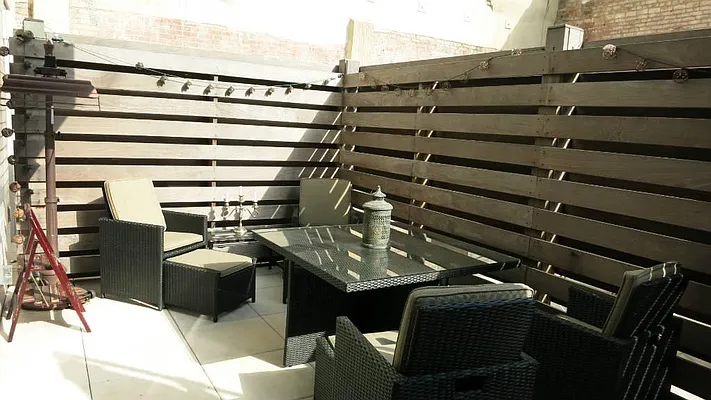 Rented by FirstService Realty (legacy) | media 21