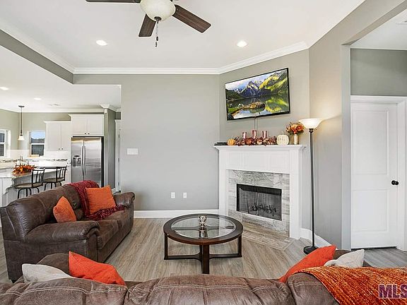 3rd image of 28293 Lake Lery Dr