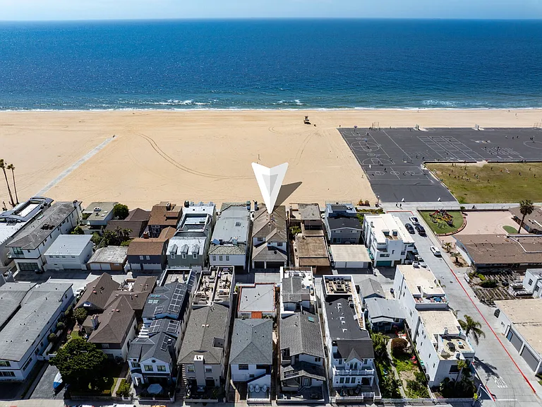1228 W Oceanfront — Photo 30
