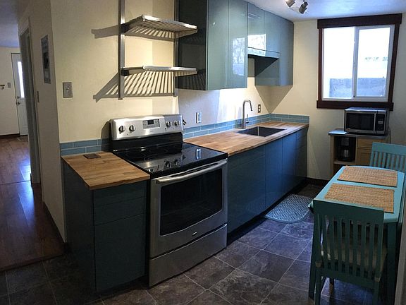 2nd image of 1393 S Denver St #B