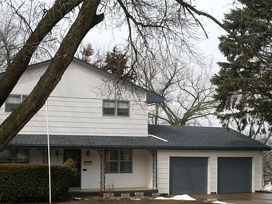 1st image of 3031 Douglas St
