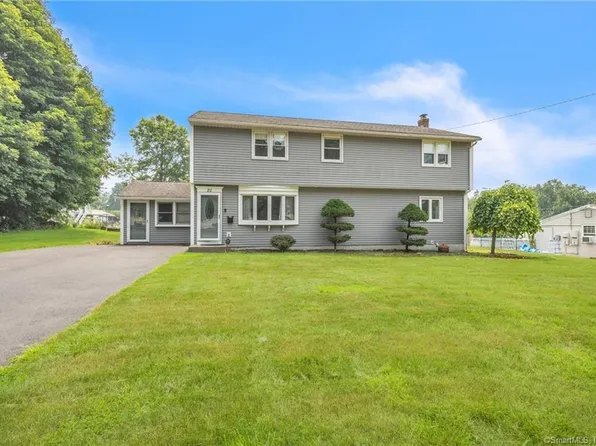 20 Flag Court, Enfield, CT 06082