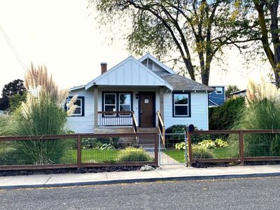 1222 E 8th St, The Dalles, OR, 97058