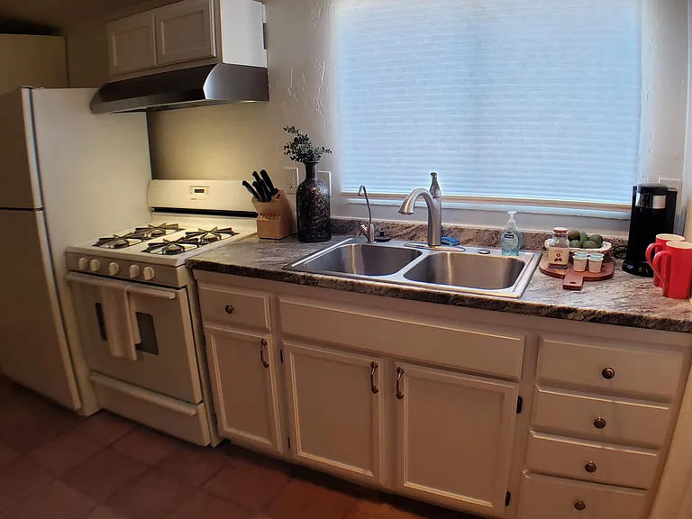 5416 E Yolantha St — Photo 7