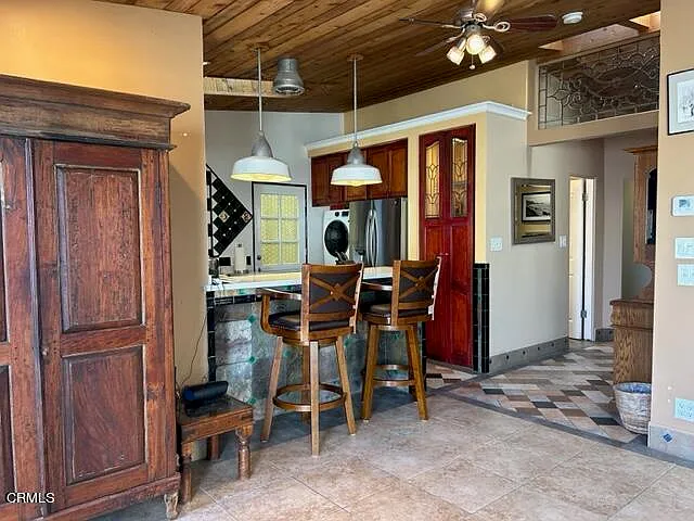 3645 Sunset Ln — Photo 10