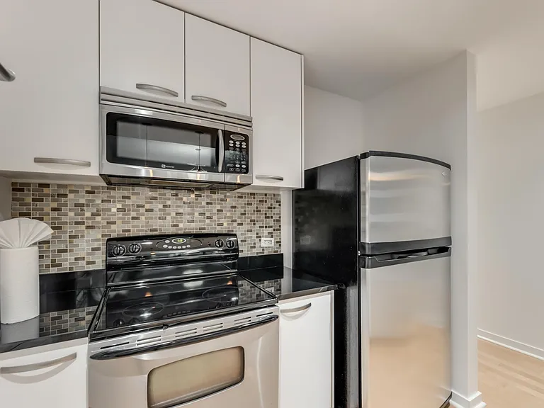 1200 Main St #1007 — Photo 12