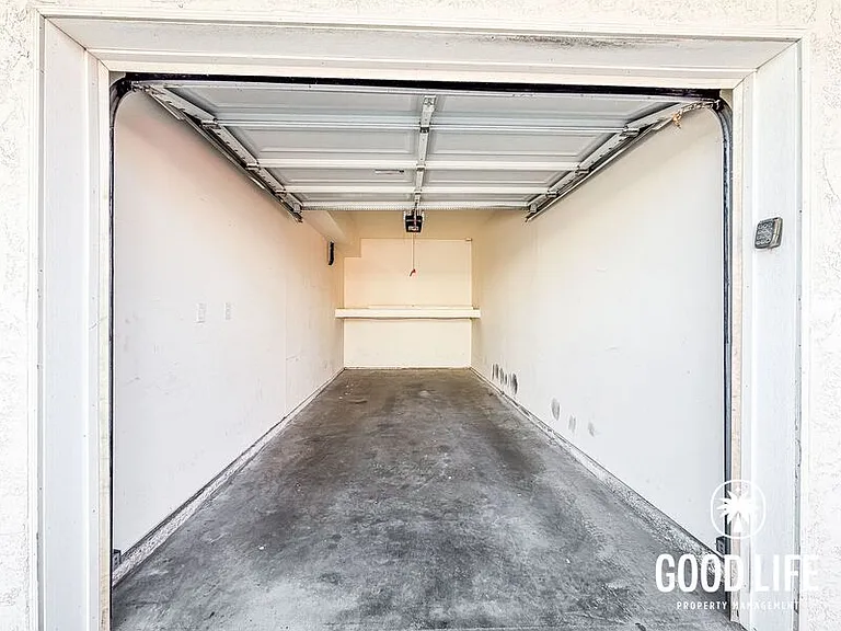 4461 Park Blvd #5 — Photo 15