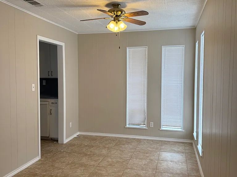8510 Ames Rd — Photo 8
