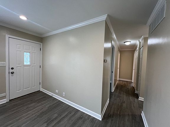 4th image of 206 Raupp Blvd
