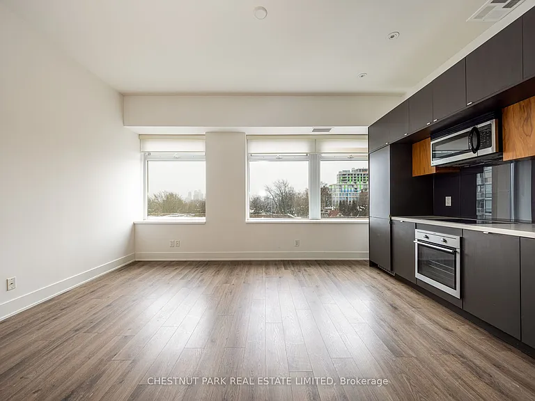 111 Saint Clair Ave W #416 — Photo 9