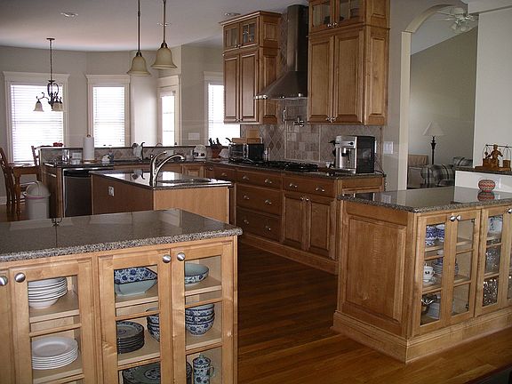 Kitchen (from dining room)