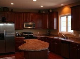 1804 Fair Meadow Dr, Florence, KY 41042