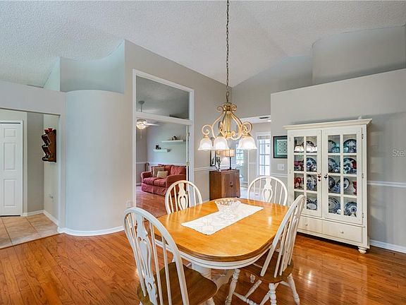 3rd image of 3342 Laurelwood Ct