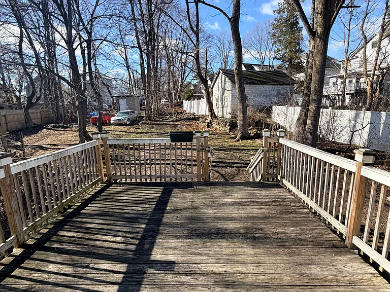 1226 Whalley Ave #B — Photo 16