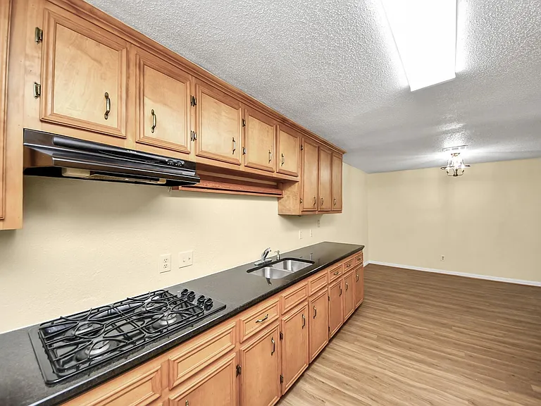 8105 Lanham Ln — Photo 14