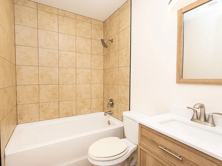 4718 Arrowhead Trl #B — Photo 11