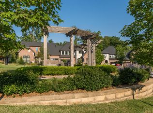 1701 S Springhouse Dr, Bloomington, IN 47401