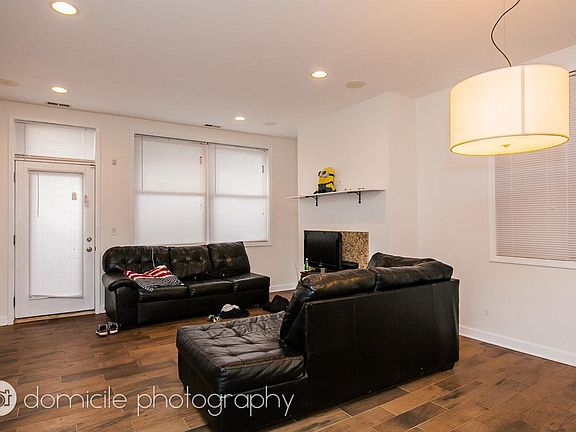 2nd image of 2130 W Touhy Ave APT Gw