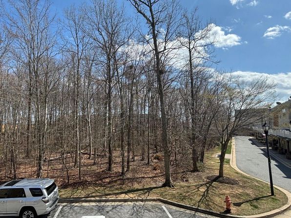 5012 Strawbridge Ter, Perry Hall, MD 21128