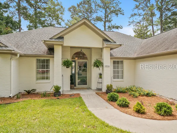 1016 Pine Martin Rd, Beaufort, SC 29902