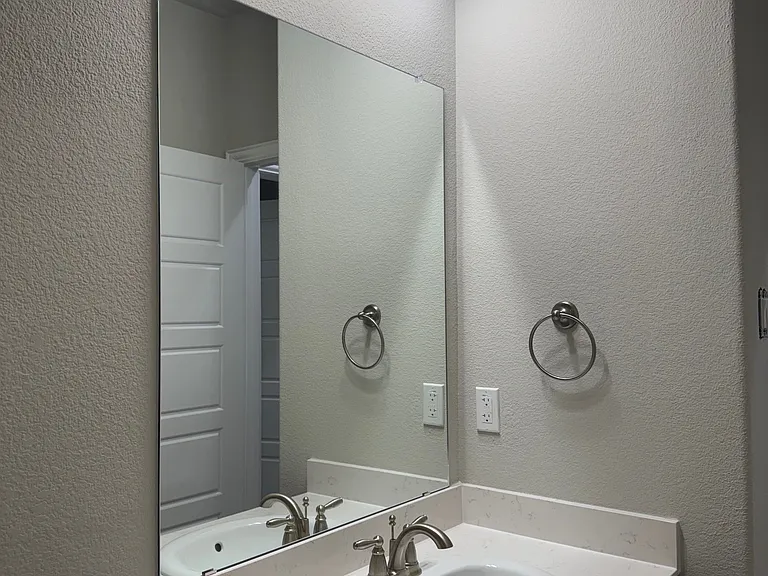 812 Birdie Dr — Photo 5