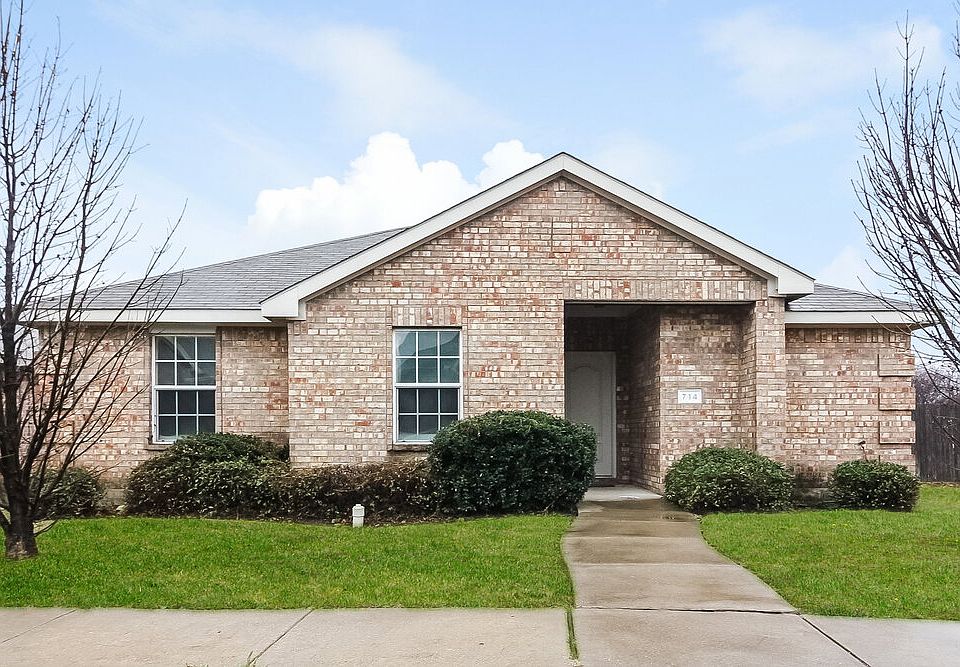 1st image of 714 Nichols Dr