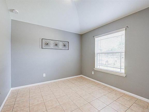 4th image of 1430 Stillstone Drive
