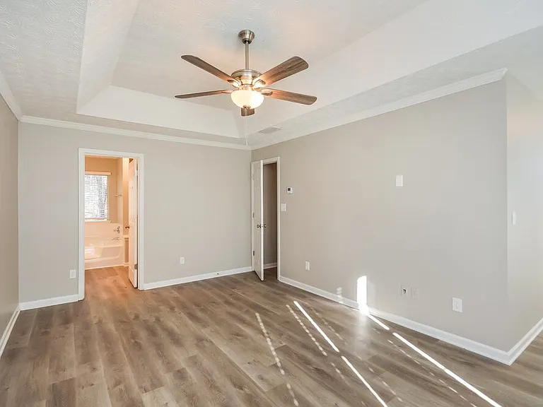 5621 Winchester Pl — Photo 10