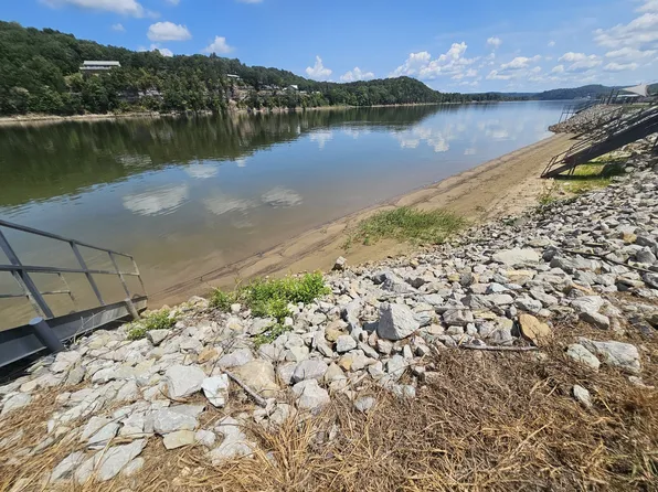 238 S River Front Dr Lot 44, Clifton, TN 38425