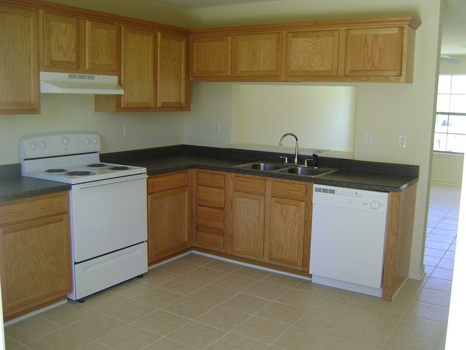 2nd image of 2310 W 21st Ave APT D