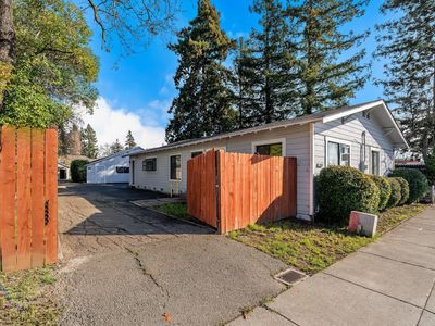 2050 Marlow Road, Santa Rosa, CA, 95403