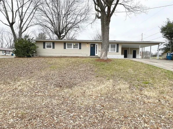 1910 Yale Dr, Scott City, MO 63780