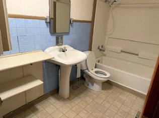 114 SW 3rd St APT 1, Ogden, IA 50212