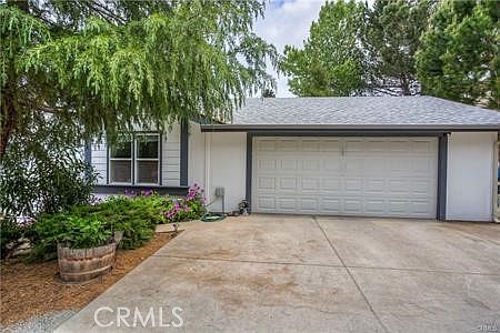 1st image of 7061 Fairview Dr