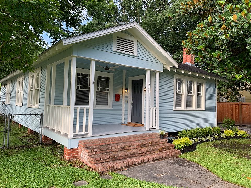 1st image of 828 6th St