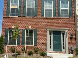 9711 Smithview Pl, Glenarden, MD 20706