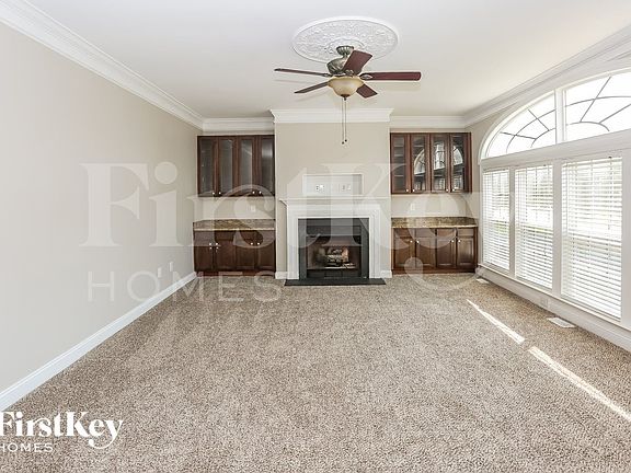 5th image of 3801 Sonoma Way