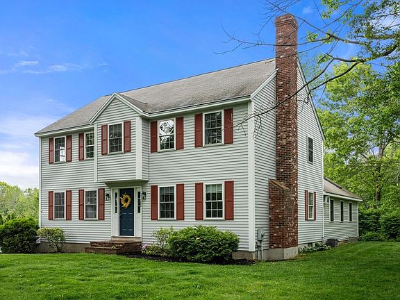 3rd image of 108 Town Farm Rd