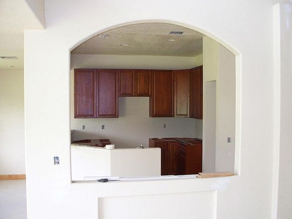 5th image of 2611 NW 11th St