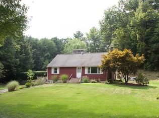 21 Willard St, Simsbury, CT 06070