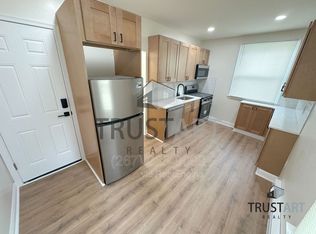 4633 N Penn St #2, Philadelphia, PA 19124