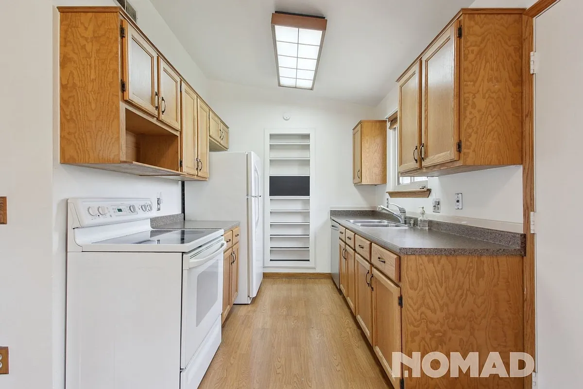 Building Photo - 4208 S Pitkin St