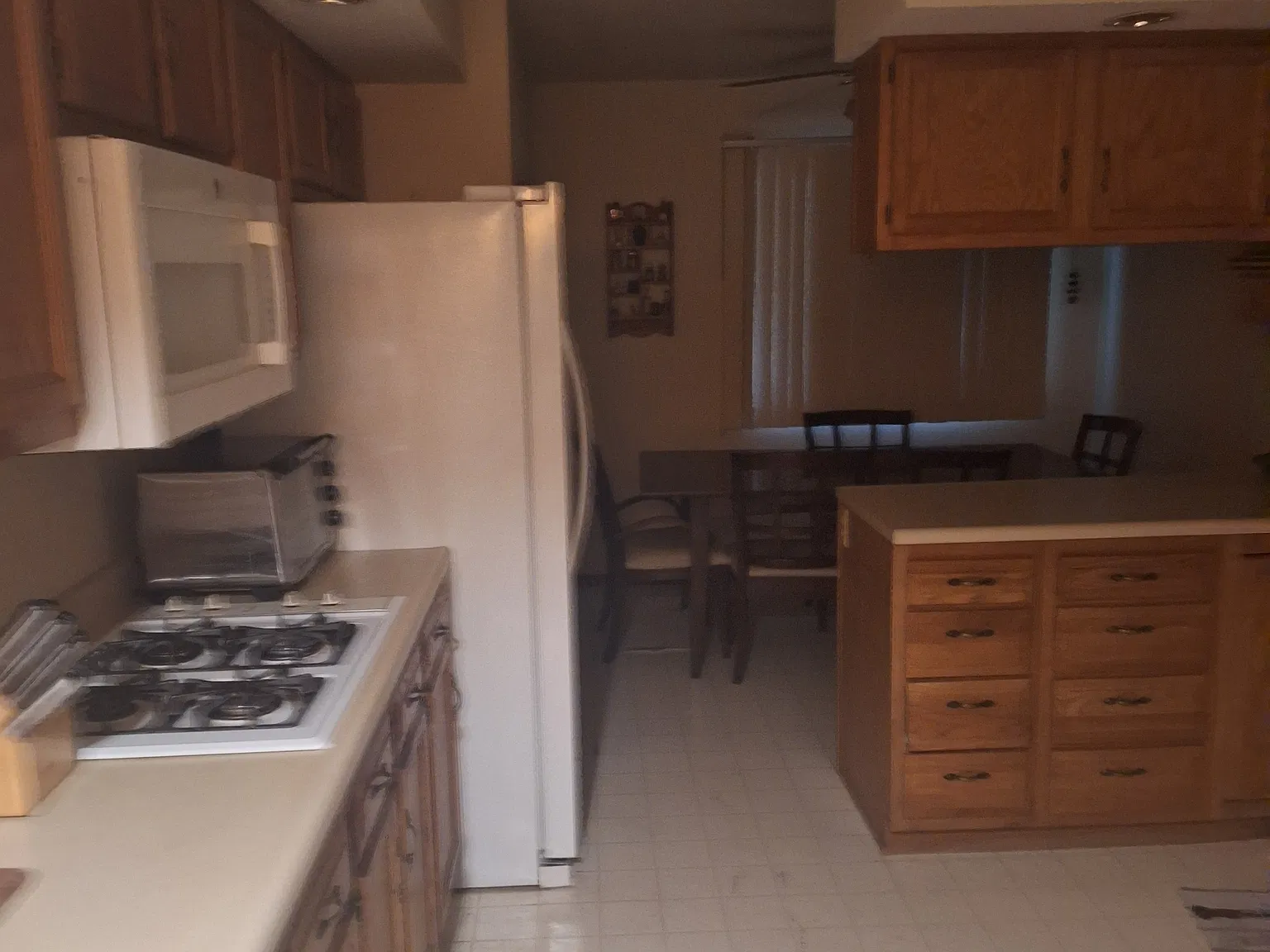 3 bed, 2000 sqft, $1,200 — Photo 3
