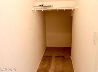 9477 Vast Valley Ave, Las Vegas, NV 89148