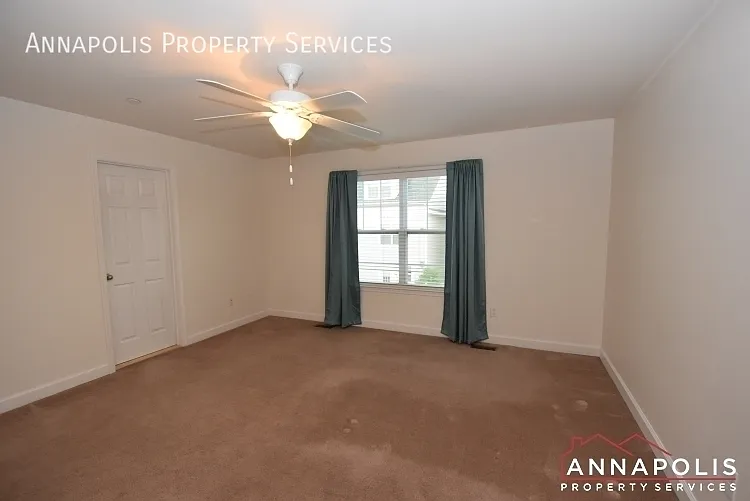 102 Carraway Ln — Photo 8