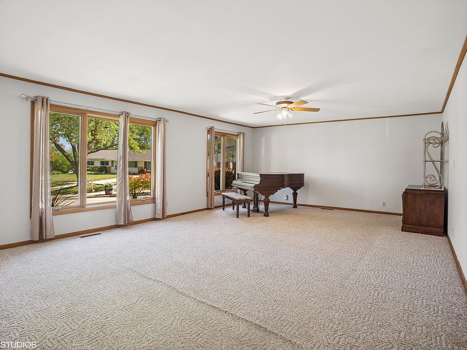 1450 Elizabeth Ct, Hoffman Estates, IL 60169 Zillow