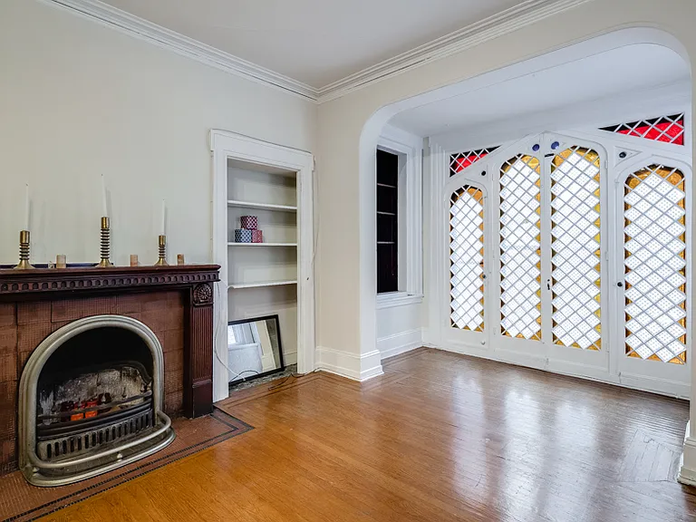2nd floor living/dining room